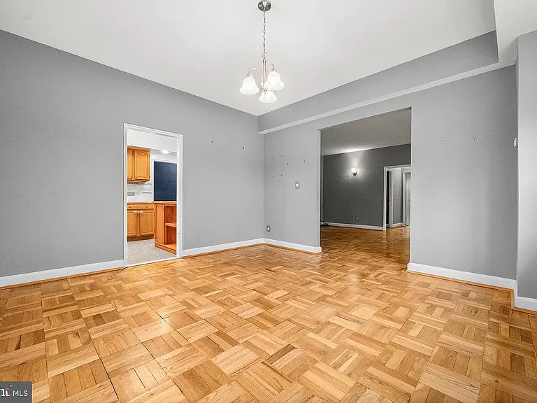 3601 Greenway #101 — Photo 7