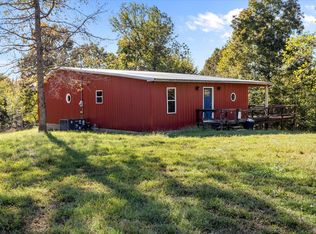 3316 Toms Creek Rd, Linden, TN 37096