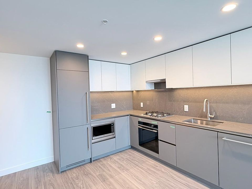 1st image of 2135 Springer Ave #3701