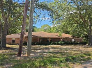 701 Grapevine Rd, Daingerfield, TX 75638