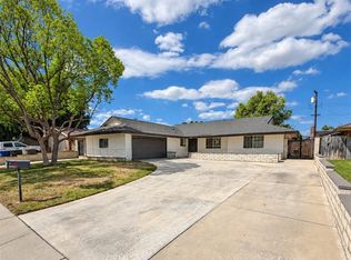 10961 Endicott Dr, Riverside, CA 92505