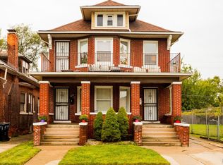 5435 Burns St, Detroit, MI 48213