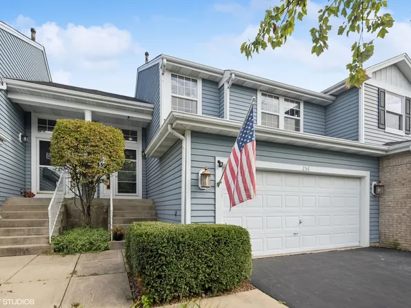 256 Weather Hill Dr, Willowbrook, IL 60527
