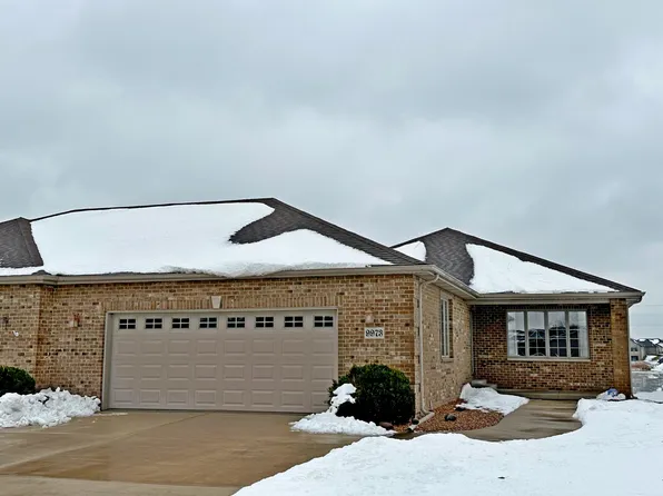 9973 Hart St, Saint John, IN 46373