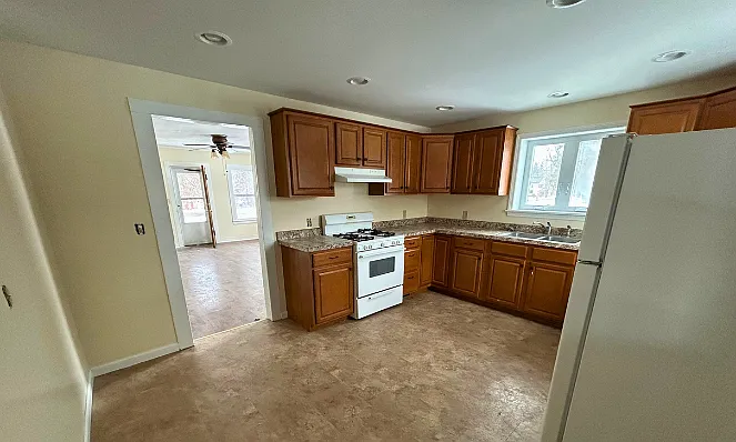 23 James St #A — Photo 2