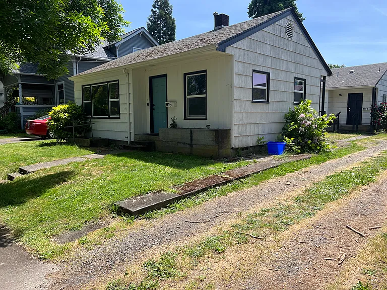616 5th Ave SE — Photo 20