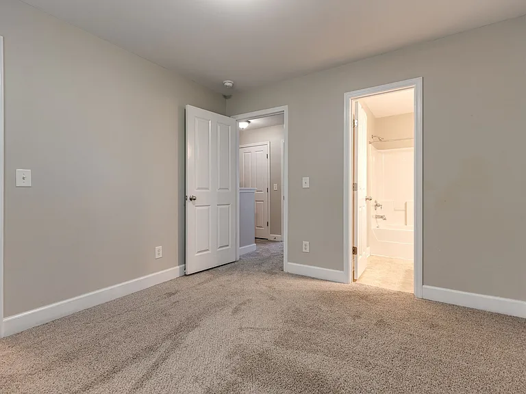 519 Saint Jules Ln — Photo 9