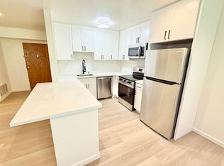 470 Warren Dr APT 304, San Francisco, CA 94131