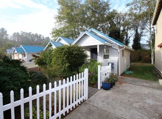 909 SW 48th St, Lincoln City, OR 97367