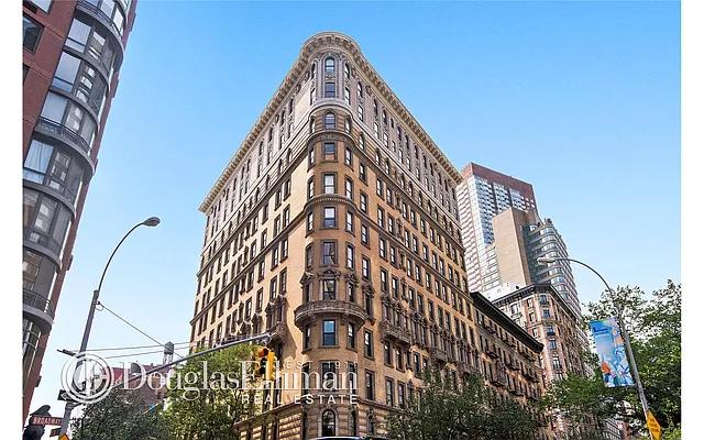 Rented by Douglas Elliman | media 44