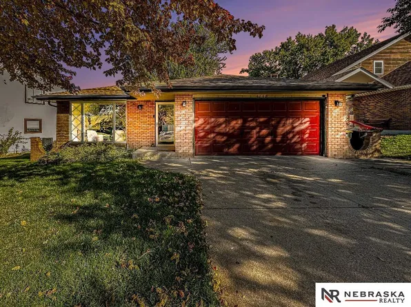 3130 N 75th Ct, Lincoln, NE 68507