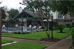 1st image of 709 Worthshire St