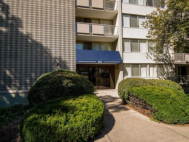 Heritage Park Apartments Building 12