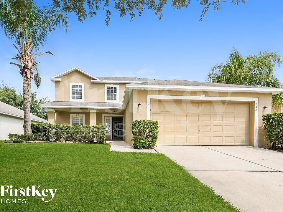 104 Cabrillo Dr