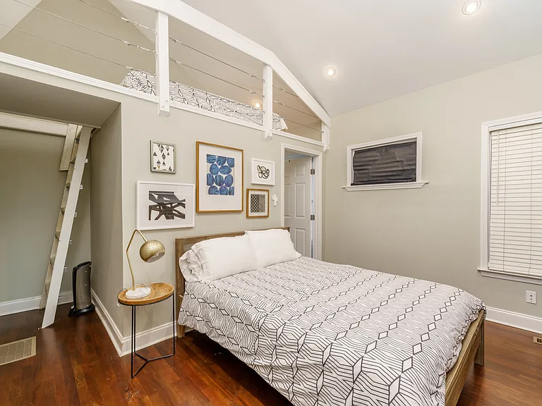 604 Glen Iris Dr NE #2 — Photo 10