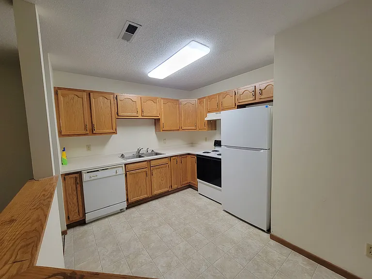 855 Highview Dr #A — Photo 9