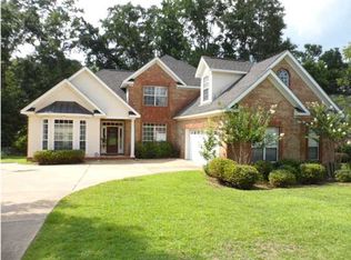 3030 Richmond Dr, Mobile, AL 36695