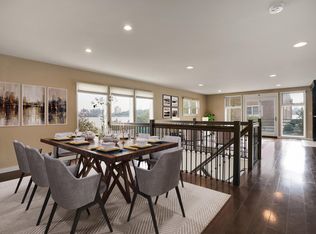15 Grand Cove Way #15, Edgewater, NJ 07020