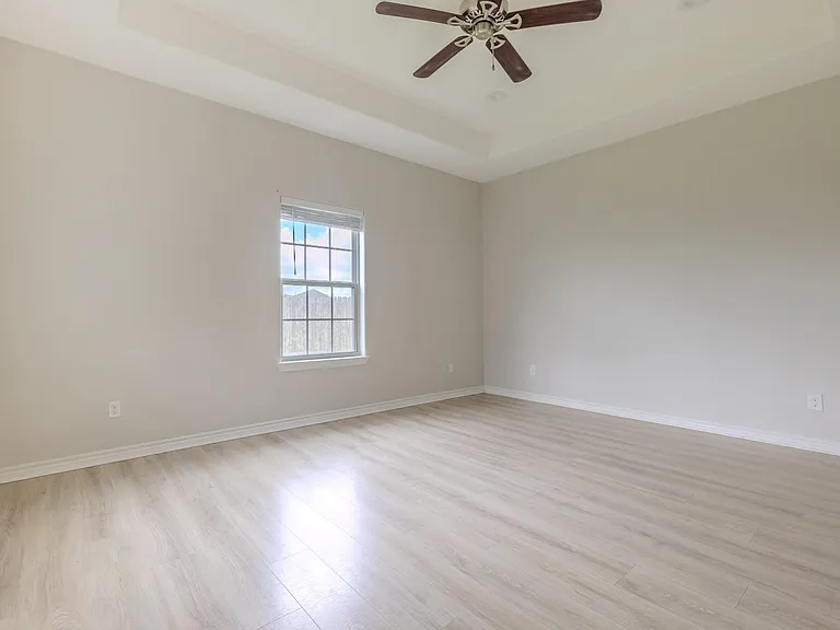 2422 Cardinal Dr — Photo 14