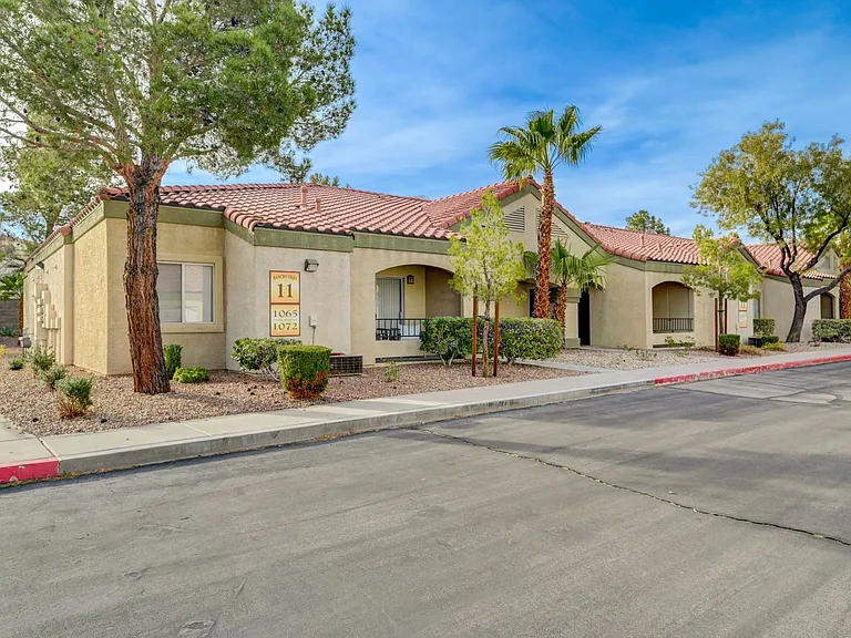 7885 W Flamingo Rd #1071 — Photo 1