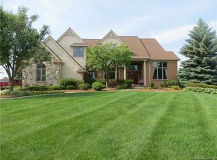 49964 Fuller Ct, Plymouth, MI 48170