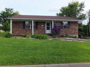 105 Chase St, Berea, KY 40403