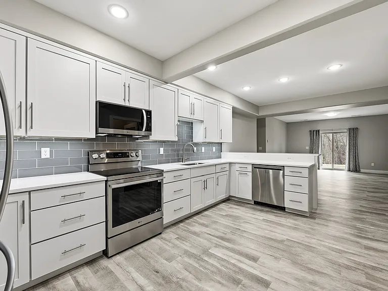 24 Holiday Ridge Ln — Photo 7