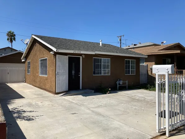 22409 Elaine Ave, Hawaiian Gardens, CA 90716
