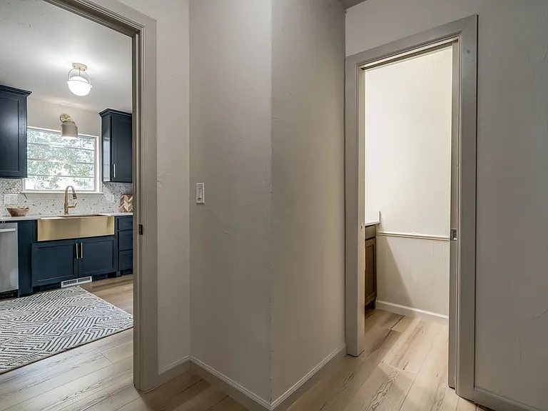 3116 N Briarwood Ave — Photo 4