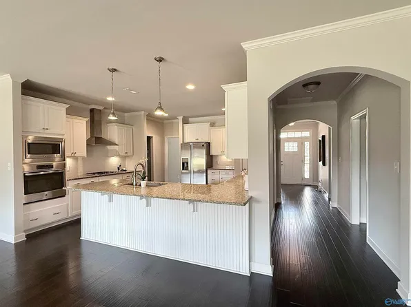 150 Heritage Brook Dr, Madison, AL 35757