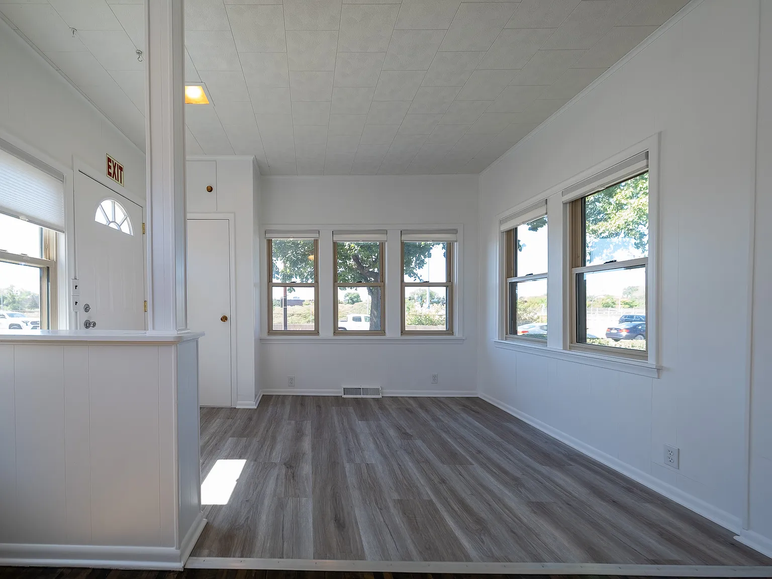 11th Avenue Southeast, Minneapolis (1108) AB KZ1 - 1 — Photo 4