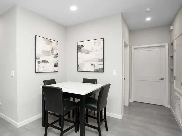 Palma Vista Apartments — Photo 16
