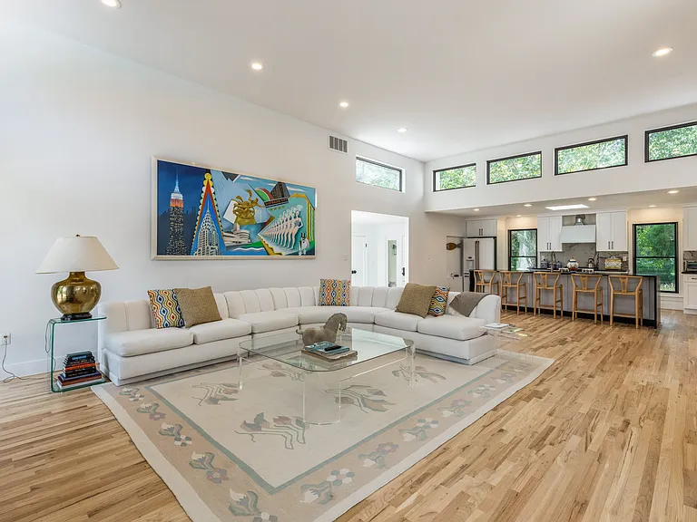 10 Woodland Ct — Photo 5
