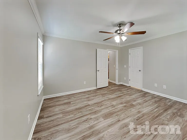 3929 Garden Creek Dr — Photo 6