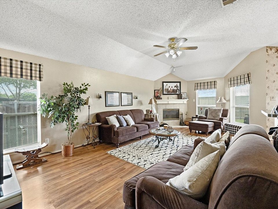 1st image of 1417 Cade Ct