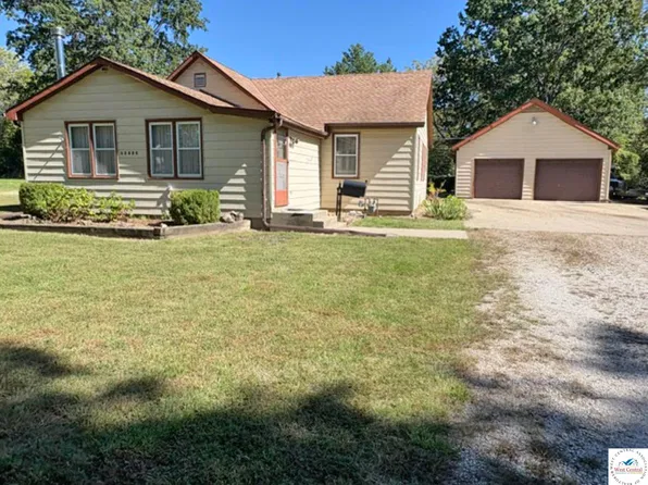 13605 Botts Rd, Grandview, MO 64030