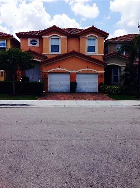 1st image of 8620 NW 111th Ct