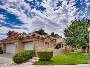 8224 Round Hills Cir, Las Vegas, NV 89113