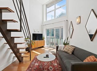 96 Woodpoint Rd APT 2C, Brooklyn, NY 11211