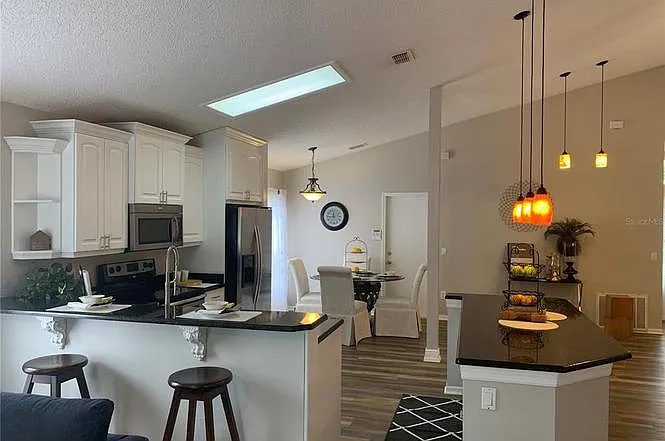 13633 Emeraldview Dr — Photo 12