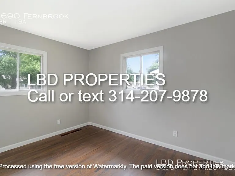 1690 Fernbrook Dr — Photo 17