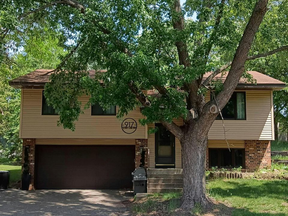 1st image of 917 123rd Ln NW