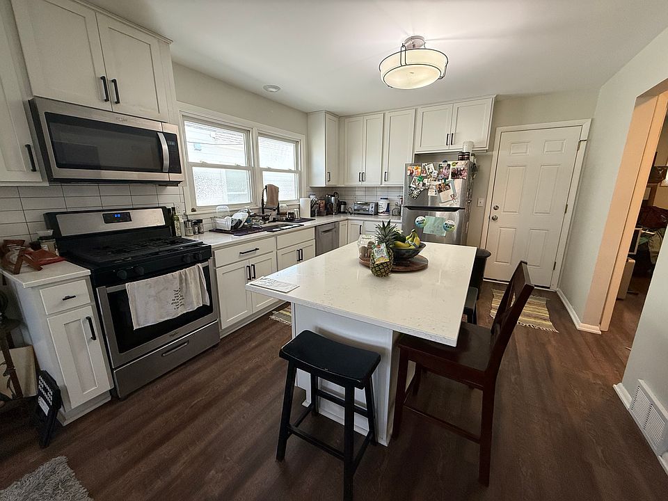 1st image of 1832 McKinley St NE #1