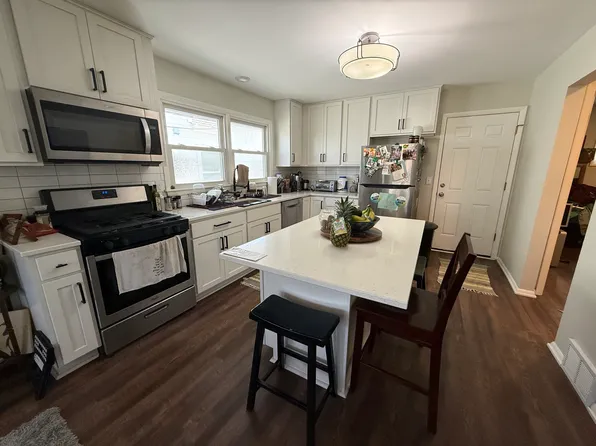 1832 McKinley St NE #1, Minneapolis, MN 55418