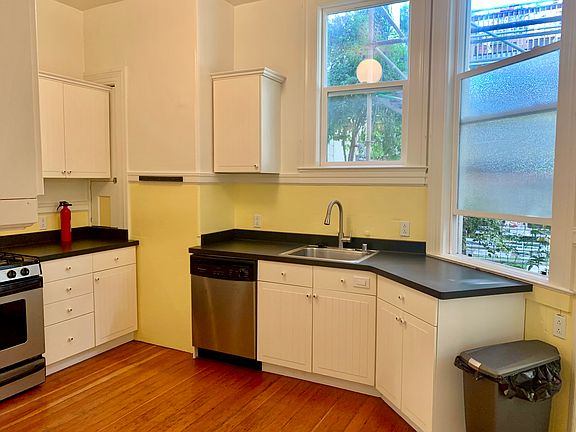 5th image of 243 Divisadero St