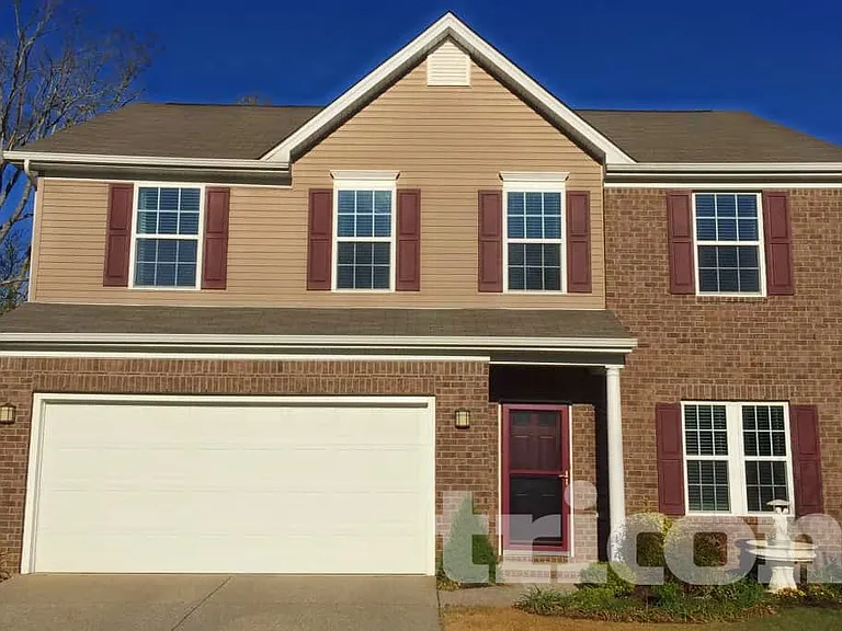 1068 Countess Ln — Photo 2