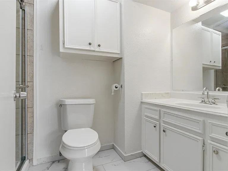 11000 Kinghurst Dr #134 — Photo 19