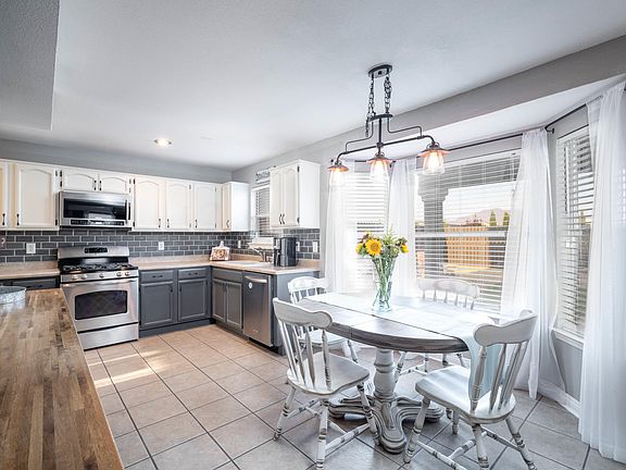 5th image of 6084 River Park Pl