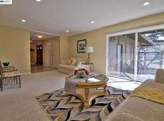 2nd image of 40754 Marino Ct