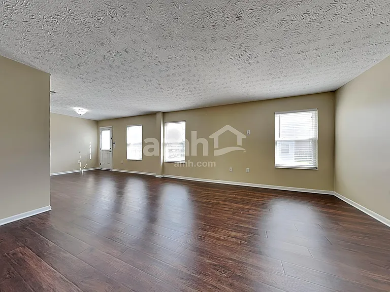 918 Kreider Ct — Photo 9